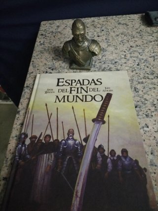 Espadas del fin del mundo