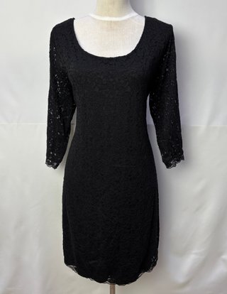 Vestido H&M+ negro de encaje talla 2XL