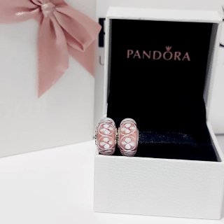 Charms Pandora