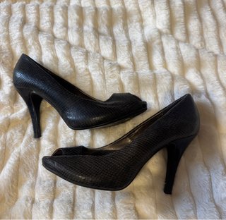 Tacones Negros