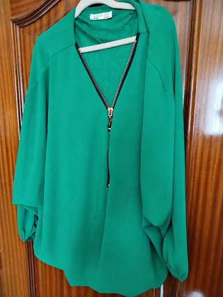 Blusa Verde Esmeralda con Cremallera