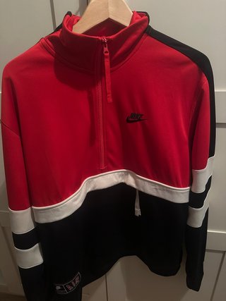 Sudadera Nike Roja y Negra