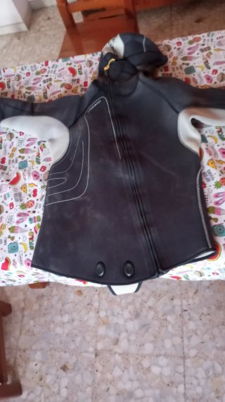 Chaqueta de Buceo Tribord 5,5mm