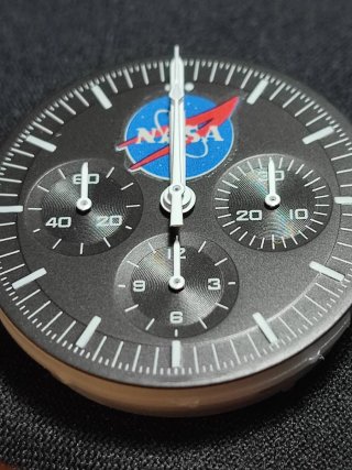 Movimiento de reloj VK63A