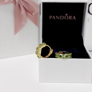 Pendientes Pandora Dorados con Piedras Verdes