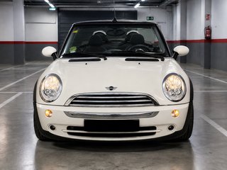 MINI Cooper Cabrio