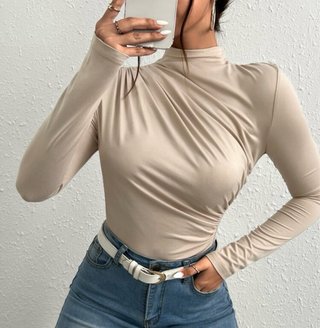 Camiseta Beige de Manga Larga