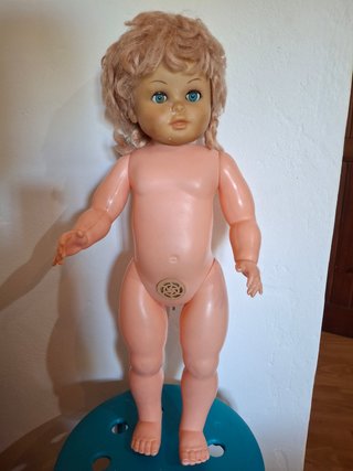 Muñeca Andadora Clásica