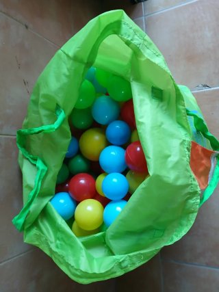 Bolsa de Bolas Infantiles de Colores