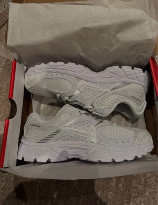 Zapatillas Nike V2K Run Triple White