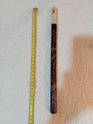 Flauta de madera con boquilla clara