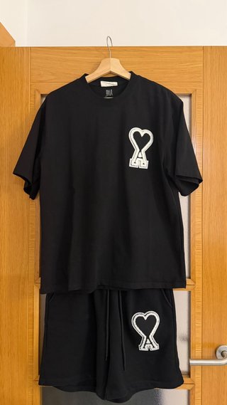 Conjunto de bermudas y camiseta de algodón