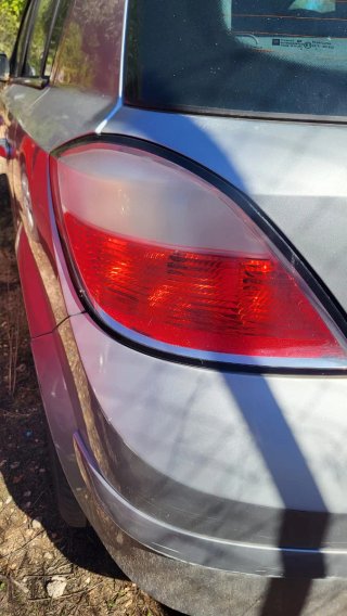 Piloto trasero izquierdo Opel Astra h