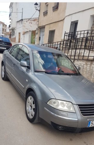 Volkswagen Passat 2003