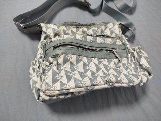 Bolso Nissimi Estampado Gris y blanco