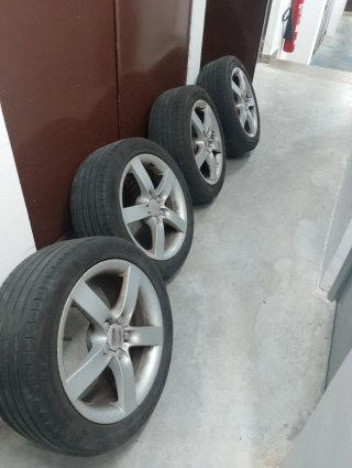 Llantas seat