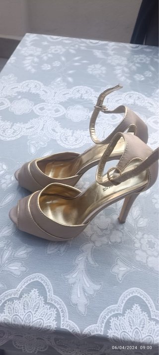 Sandalias de fiesta con tacón de aguja