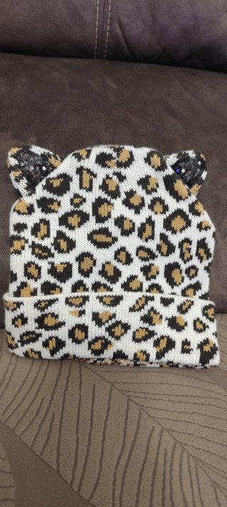 Gorro con Orejas Estampado Animal Print