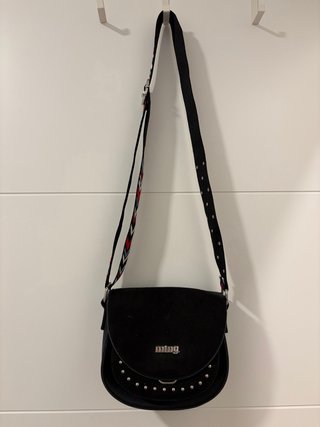 Bolso Mustang Negro con Tachuelas