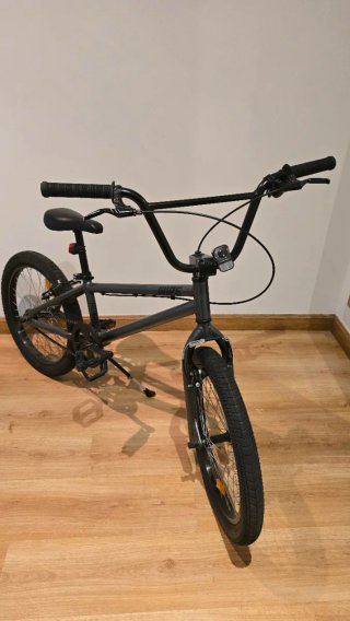 Bicicleta BMX Gris