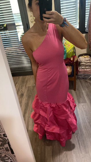 Traje de flamenca rosa