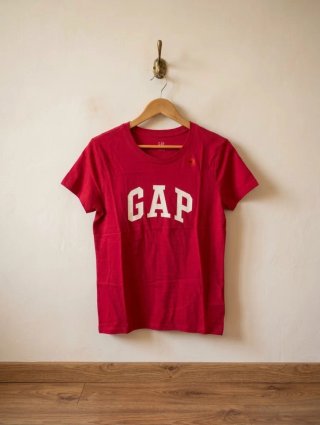 Camiseta GAP Roja