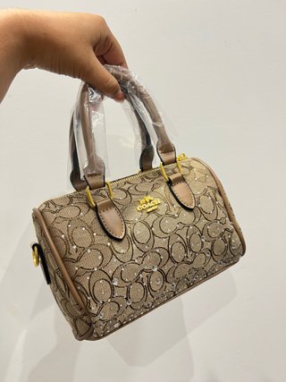 Bolso Coach Beige con Brillos