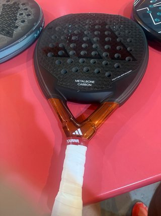 Pala de Pádel Adidas Metalbone Carbon