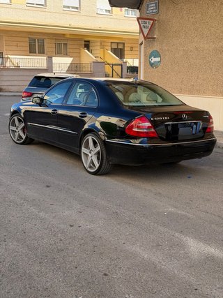 Mercedes-Benz Clase E 2006