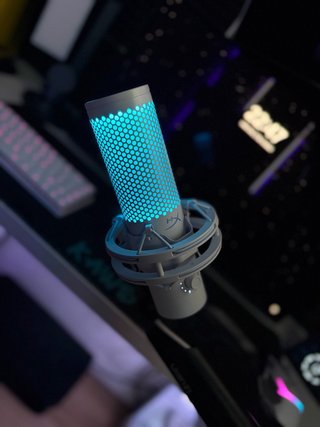 Microfono HyperX QuadCast 2 Frost