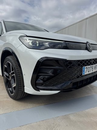 Volkswagen Tiguan R-Line 1.5eTSi 150cv automatico