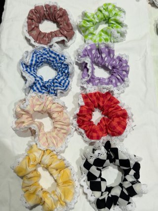 Set de gomas, diademas y llaveros artesanales