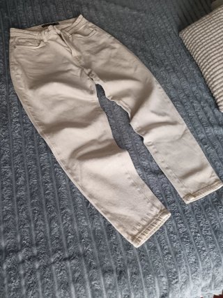 Pantalón vaquero Amisu beige Talla M