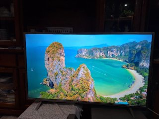 TV LED 43" Thomson Ultra HD 4K HDR ANDROID TV 6.0