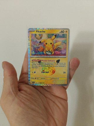 Carta Pokémon Pikachu 028/128 30 aniversario Pokém
