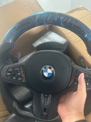 Volante BMW M con Acabado en Carbono