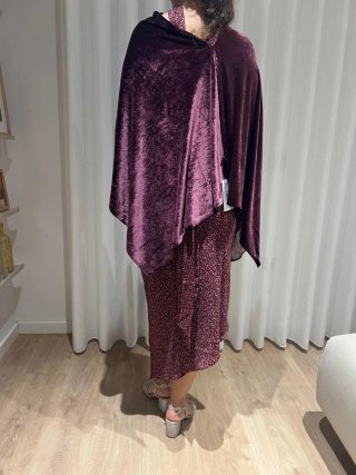 Capa de Terciopelo Morada