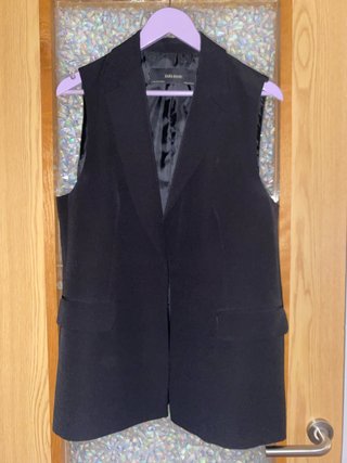 Chaleco largo negro Zara Basic