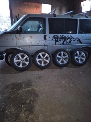 4 Llantas con Neumáticos 235/60R17 Continental Inv