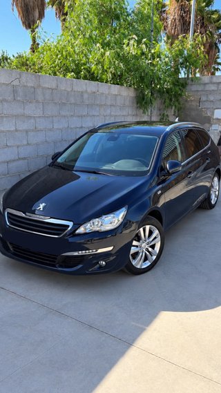 Peugeot 308 2016