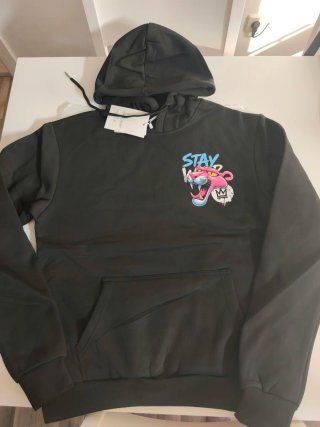 Sudadera con capucha negra