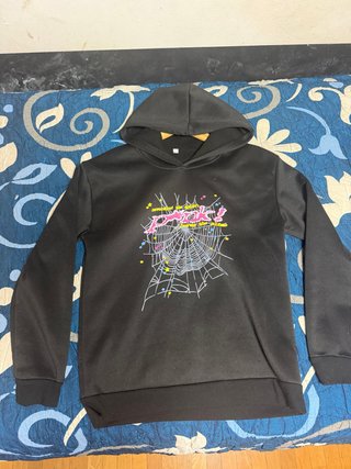 Sudadera Negra con Estampado de Telaraña