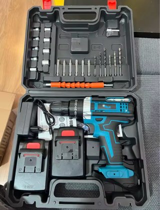 Taladro Atornillador con Maletín y Accesorios