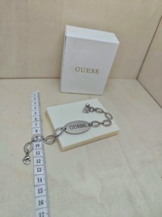 Pulsera Guess de acero inoxidable