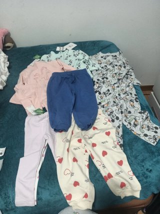 Lote de 5 prendas de ropa para niño