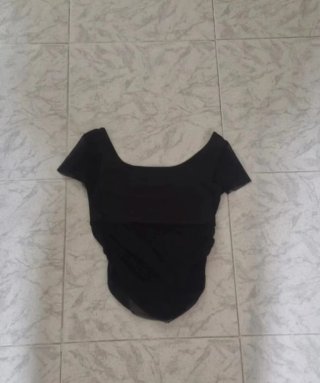 Camiseta Negra