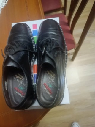 Zapatos Fluchos Negros