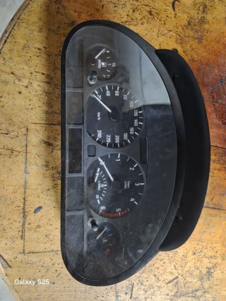 Cuadro de instrumentos BMW 320d