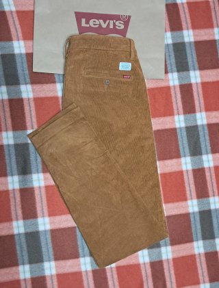 Pantalón Chino Levi's de Pana W33 L34