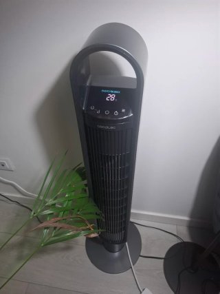 2 Ventiladores de torre Cecotec